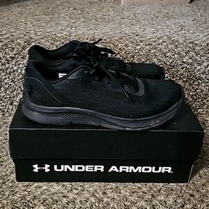 DELETING The 25th Under Armour Shadow Shoes